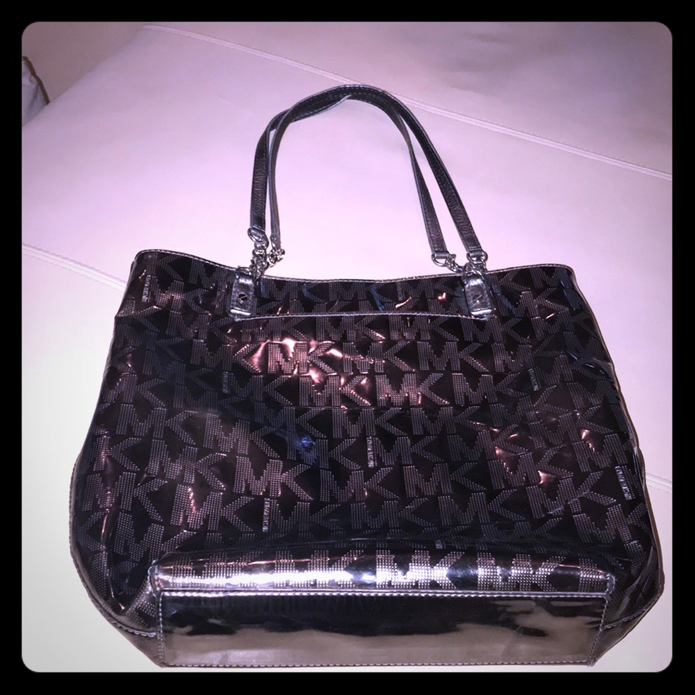 EUC Michael Kors Handbag